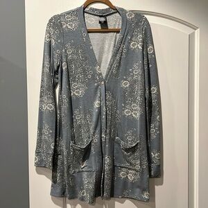 Agnes and Dora size medium cardigan